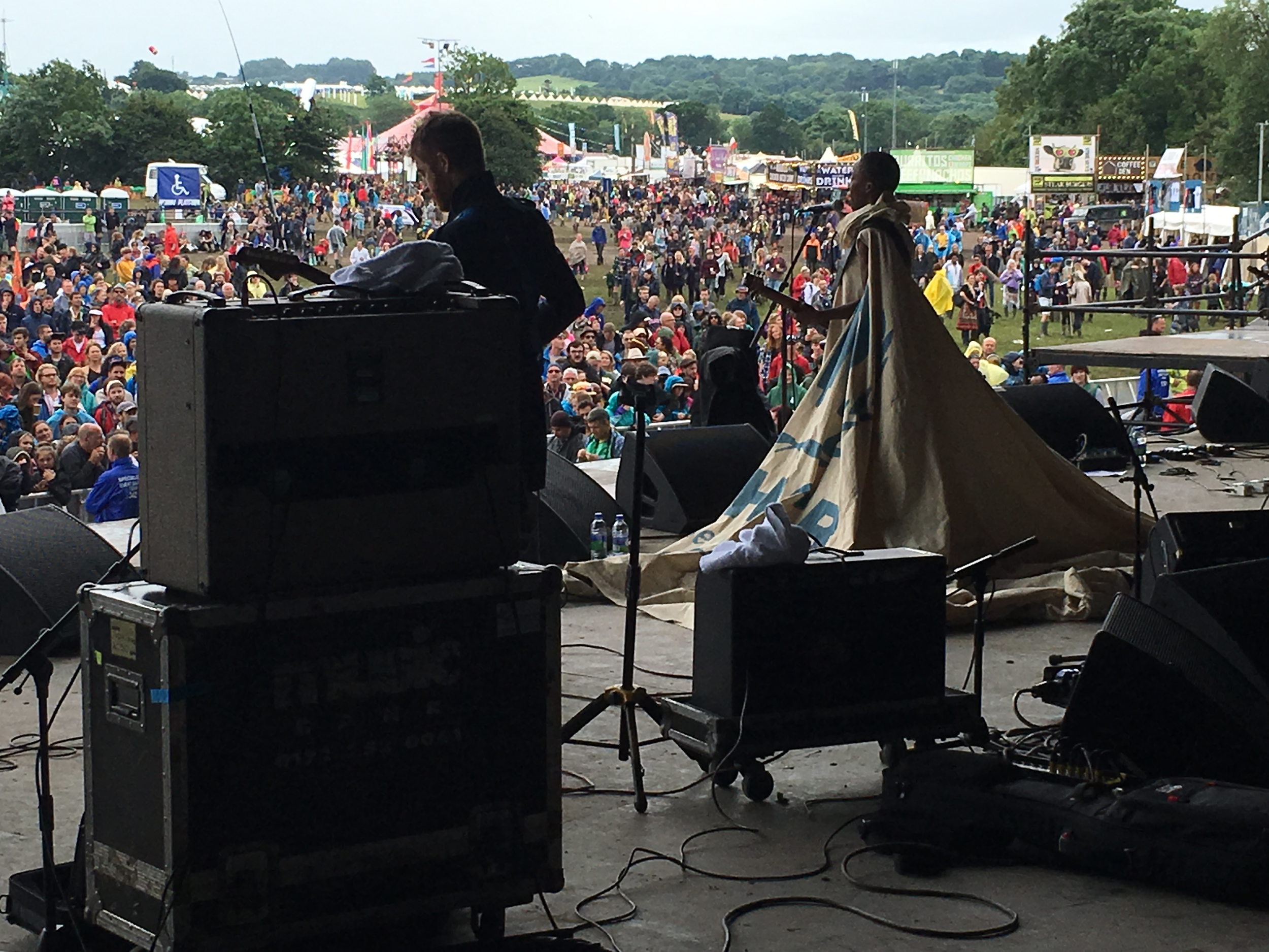  Roika opening Glastonbury 2016 in the dress 